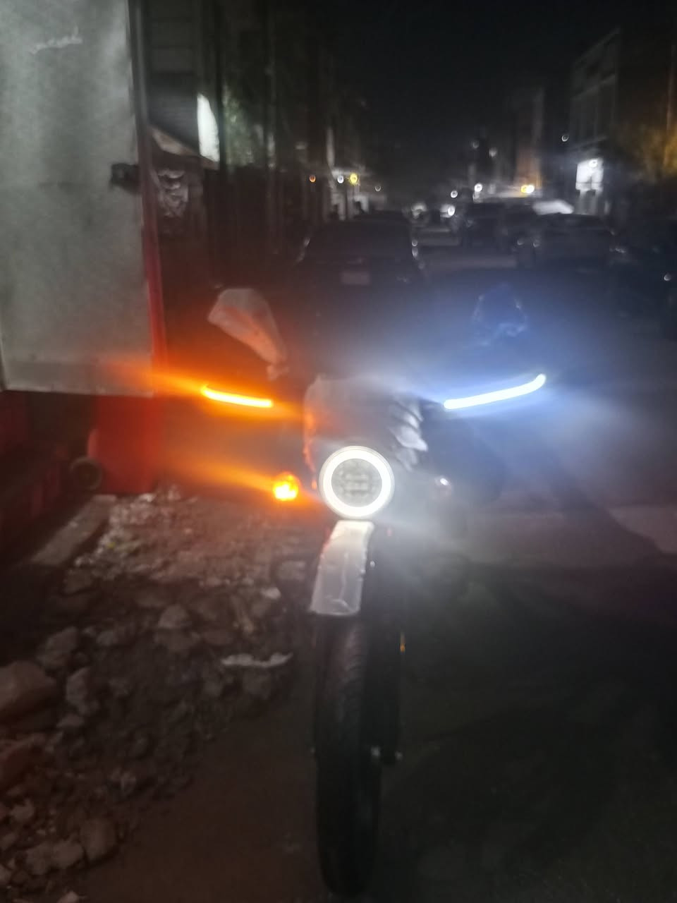سلام عليكم درجة دايوان 25 زيرو ماشه 5000 مرقم اربيل بسم شركة مكفول عامه مكاني شعب سعر 2250 وبيها مجال ***********...0775868909
