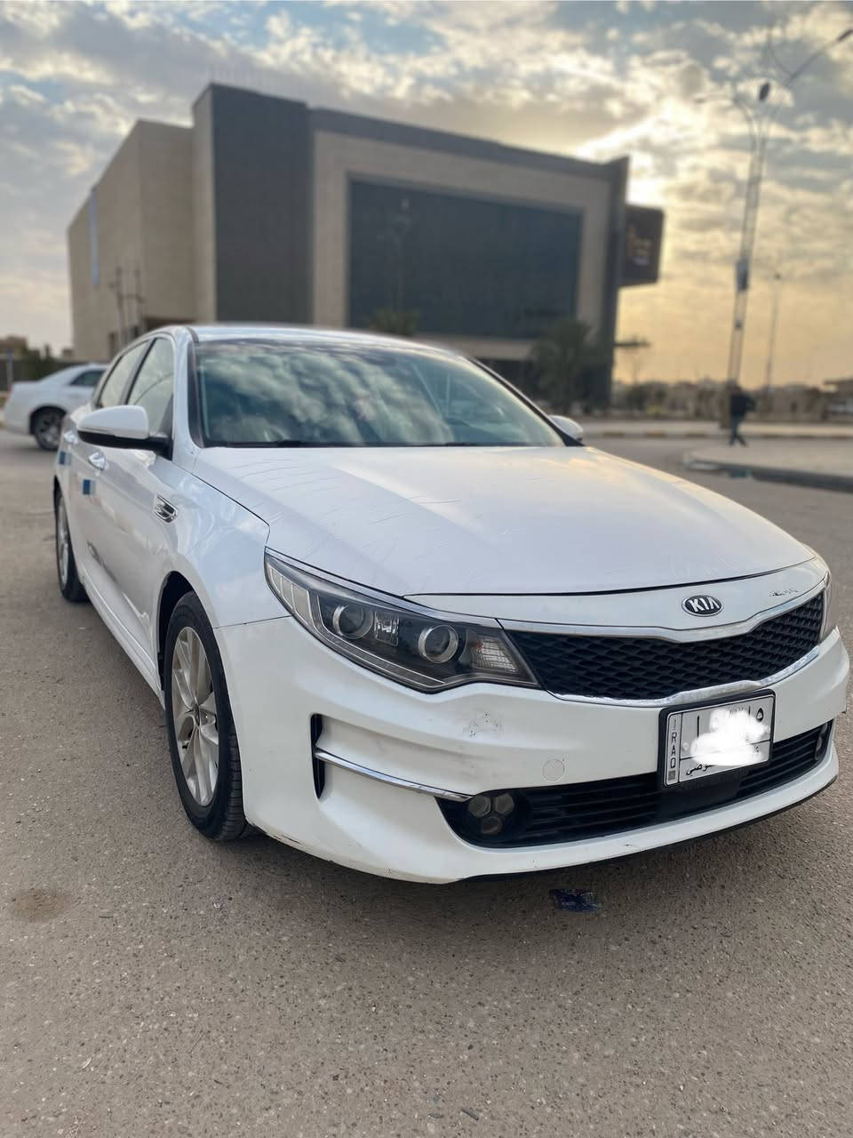 اسلام عليكم 

اوبتيمه (للبيع) 
مديل (2018)
ماشيه (71 الف)
رقم ذي قار (مداور ثاني) يوم 
الضرر (بنيد) مبدل فقط 
سعة المحرك (2400)
كفاله (گير +محرك+حداديه)
مكان السياره (ذي قار) مركز 
السعر (148) وقابل للتفاوض 
***********
