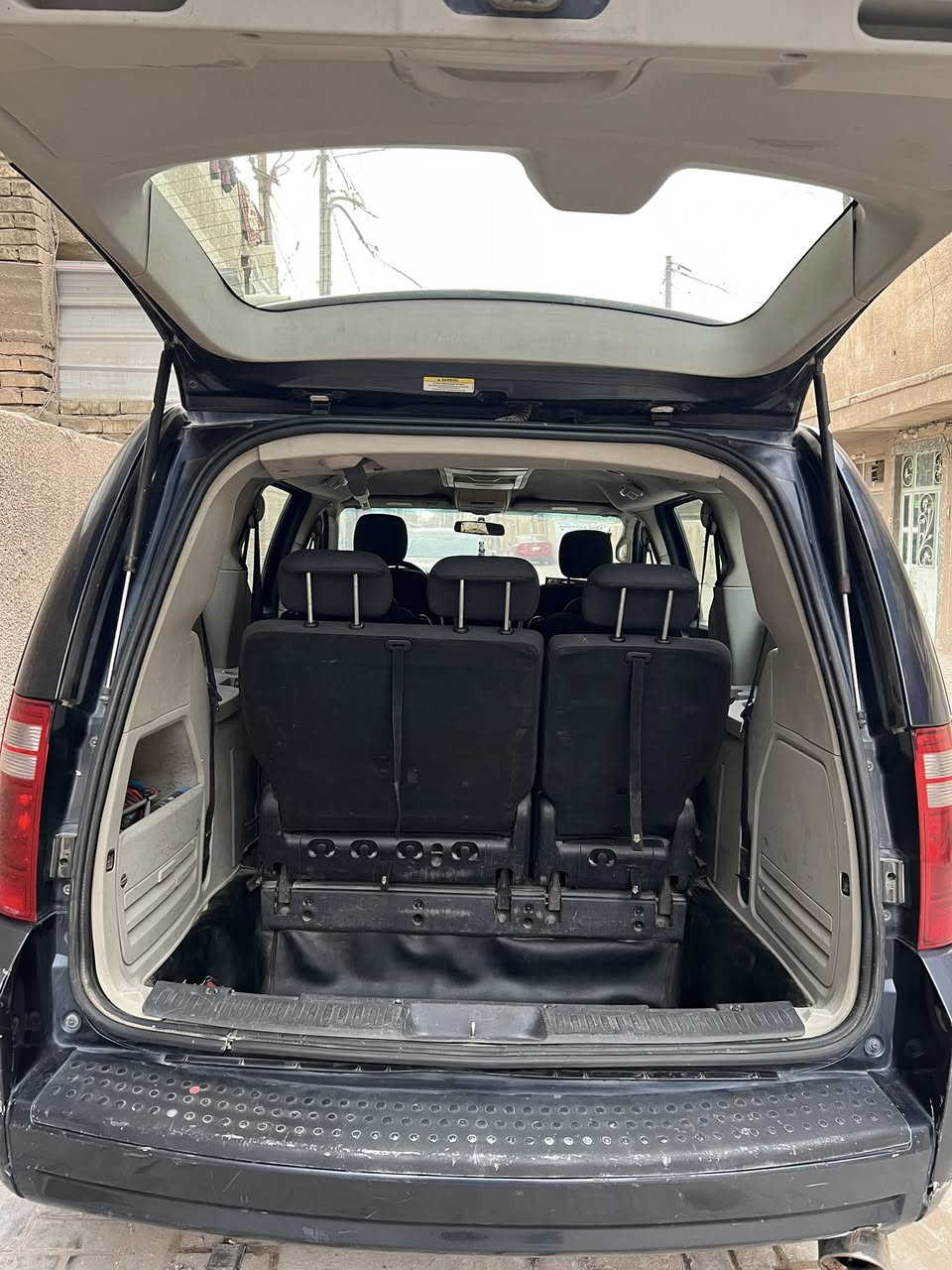 دوج كرفان 2008  رقم بغداد اللون حبري
٦ سلندر ٣٨٠٠ (٧راكب )٣ قطع تبريد كير محرك 

تخم تاير محرك مامفتوح شاشه كامرة تاب سقفي 

تحكمات جهتين السيارة نضيفه 

مكفوله من الصبغ والضربه الكراسي بلع البيبان كهربائي —————————————————————

#_للاستفسار / متوفر ماسنجر 

السعر 110

#العنوان / بغداد الحريه 

————————————————


**إذا كنت صاحب هذا الإعلان وتريد حذفه لأي سبب، رجاءا أرسل رسالة إلى الدعم الفني**