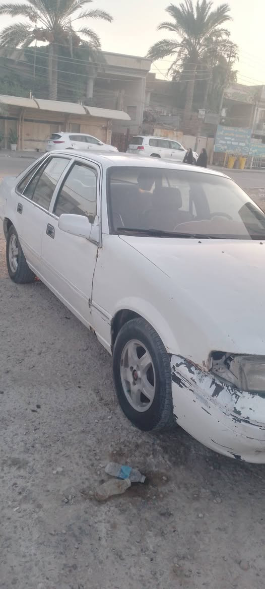 السلام عليكم سياره برنس فراشة موديل 96 
كير ومحرك نضيفات حداديه نضيفه صدر نضيف 
سياره كهربائية كوله شغاله نقص فقط تبريد 
ما سياره كلشي مابيها وين مايعجبك طلع بيه 
رقم مشروع وطني سياره جاهزه من كل كلشي 
سياره لا ضربه ولا سياره بلاديه عارضة 36وبيه مجال الطيبين *********** تواصل وياي على وتساب 
مكان في بغداد الحسينيه راشديه
