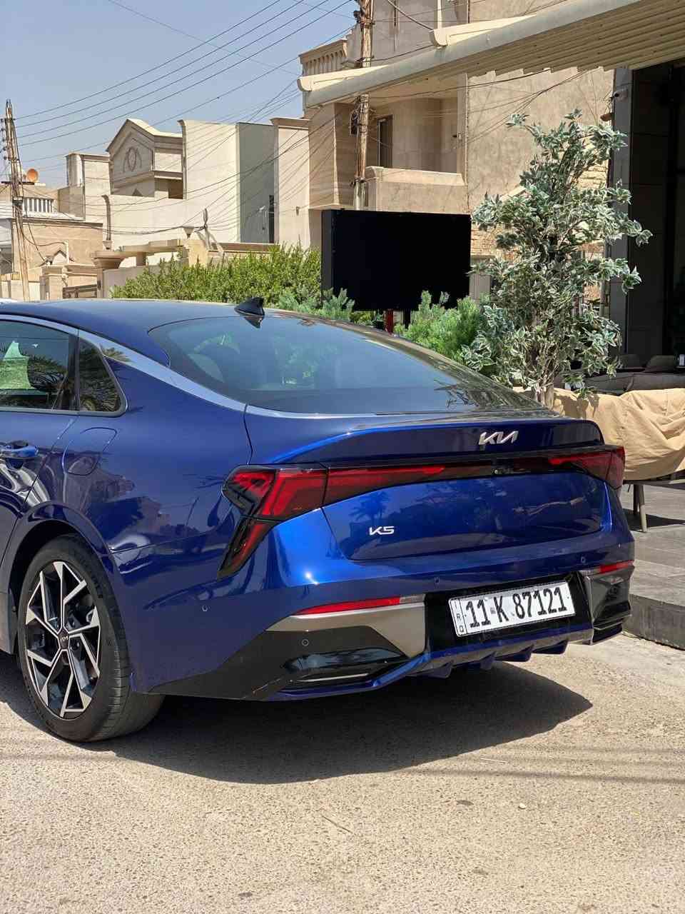 بسعر مناسب جدا فول مواصفات بانوراما
السعر: اكتب رقم 1 يتم الرد عليك خاص تلقائي

كيا K5 موديل 2025
مواصفاات بانوراما بصمة كامرات 360 
مكينه 2500 
ماشيه 24 الف مايل 
كراسي كهرباء وتبريد تسخين كراسي لايت وبكلايت لد حساس امامي خلفية رادارات محيطيه وبعد بيه كلش هواي مواصفات السيارة بدون اي كلوب حادثه بسيط صبغ نص جاملغ ونص بنيد   ومسويله برنامج عربي والايرباك سستم  
مكان السيارة بغداد السيدية تصليح درجة اولى
للاستفسار ‎***********

