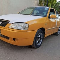 كوين • ٢٠١٠ • مصبوغة