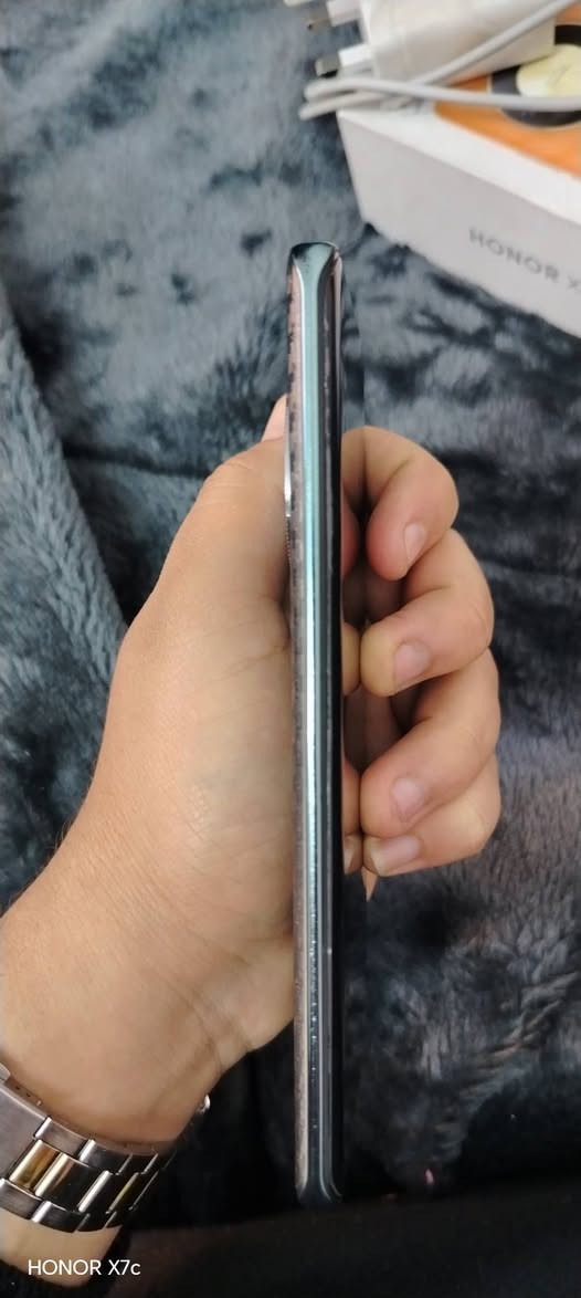 السلام عليكم هونر X9b للبيعالرام 12+12
الذاكرة 256
العنوان الموصل الايمن اصلاح الزراعي
السعر 250 و بي مجال الغراض كاملة
***********
***********
