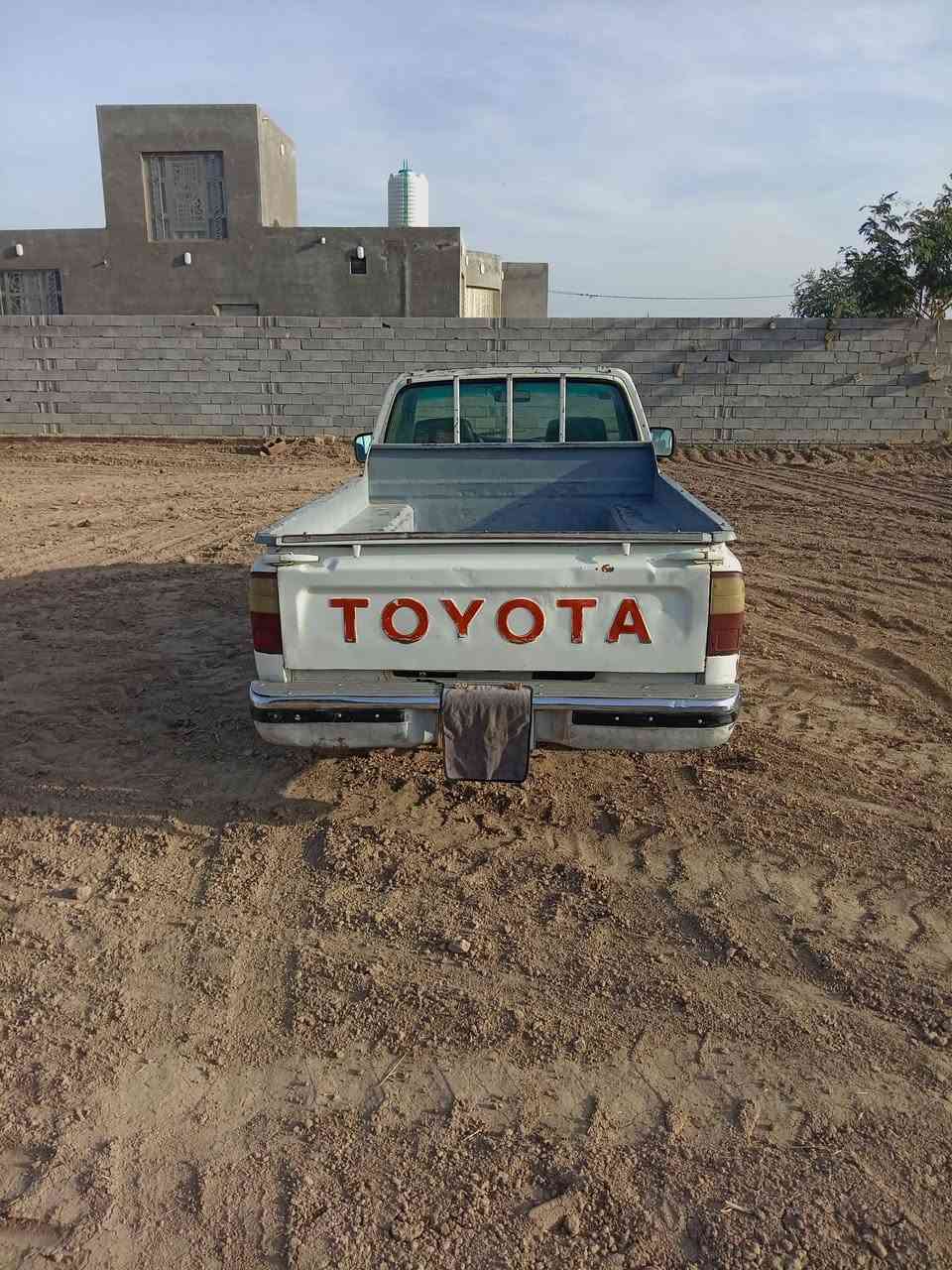 السلام عليكم ورحمة الله وبركاته
بيكم للبيع
موديل 2001 خليجي
رقم انبار دولي تحويل ثاني يوم
للأستفسار أتصل على ***********
عنوان واسط الصويره
