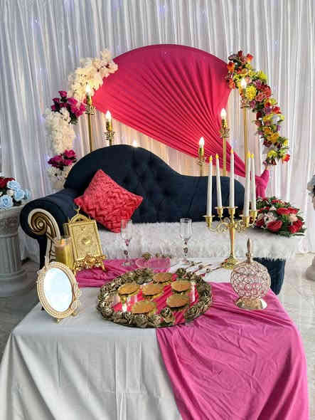 عيشو أهم لحضات حياتكم 👩‍❤️‍👨 بأجمل ترتيب يليق بأناقتكم وية كوشات الشمري مناسباتكم تختلف 👰‍♀️👰‍♀️
لتحيرون بمناسباتكم يتوفر كوشات للمناسبات الحنة 💃❤🔥 وعقد القرآن 👰‍♀️ والعيد ميلاد 🌺 بأجمل التفاصيل وبأحلى ترتيب واسعارنا جداً مناسبة 🎀 شرفونا وراسلونا على الخاص ولتحتارون أبد 😍♥
يتوفر توصيل داخل الصويرة 
اقضية ونواحي 
للإستفسار مراسلتنا على الصفحة او الاتصال على الارقام وايضاً يتوفر  الواتساب 
***********
