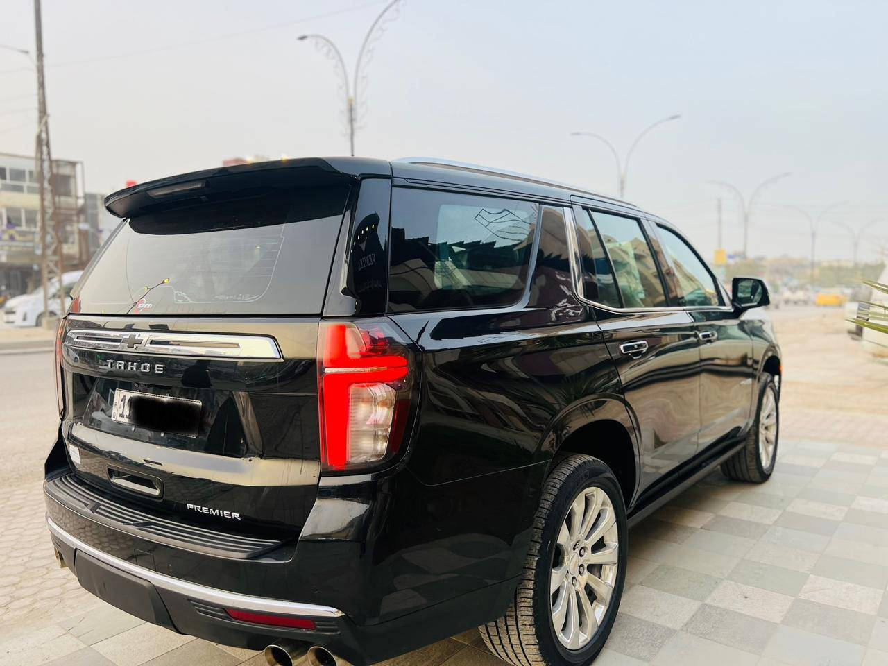 السلام عليكم للبيع شوفرليت تاهو موديل 2023برايمر اعلى فئه علامه ضوء القمر رقم بغداد بسمي مشروع وطنّي مكفوله كفاله عامه 
جديده معنى الكلمه 
فول موصفات 1/1
بصمه تشغيل 
5بصمات 
تشغيل عن بعد 
بنراما طكتين 
كشنات الاماميه كهرباء +تدفئه تبريد 
كشنات جلد 
كشنات خلفيه كهرباء 
12 ايرباك 
سبعه راكب 
ثلاث قطع تبريد 
جنطه كهرباء 
رادار الإمامي 
رادار خلفي 
خمس كامرات 360درجه 
شاشات خلفيه +سماعات
داتا شو 
جكات 
خمس كامرات 
كشن هزاز 
شاشه لكترونيه 
محرك V8/5300
نقطه عمياء 
تحديد مسار 
كل عراض شركه موجودة
وباقي موصفات برايمر معروفه 
ماشيه 63 الف حقيقي 
السعر (550)
ألاستفسار اتصل عل الرقم ***********
مكان بابل حله
