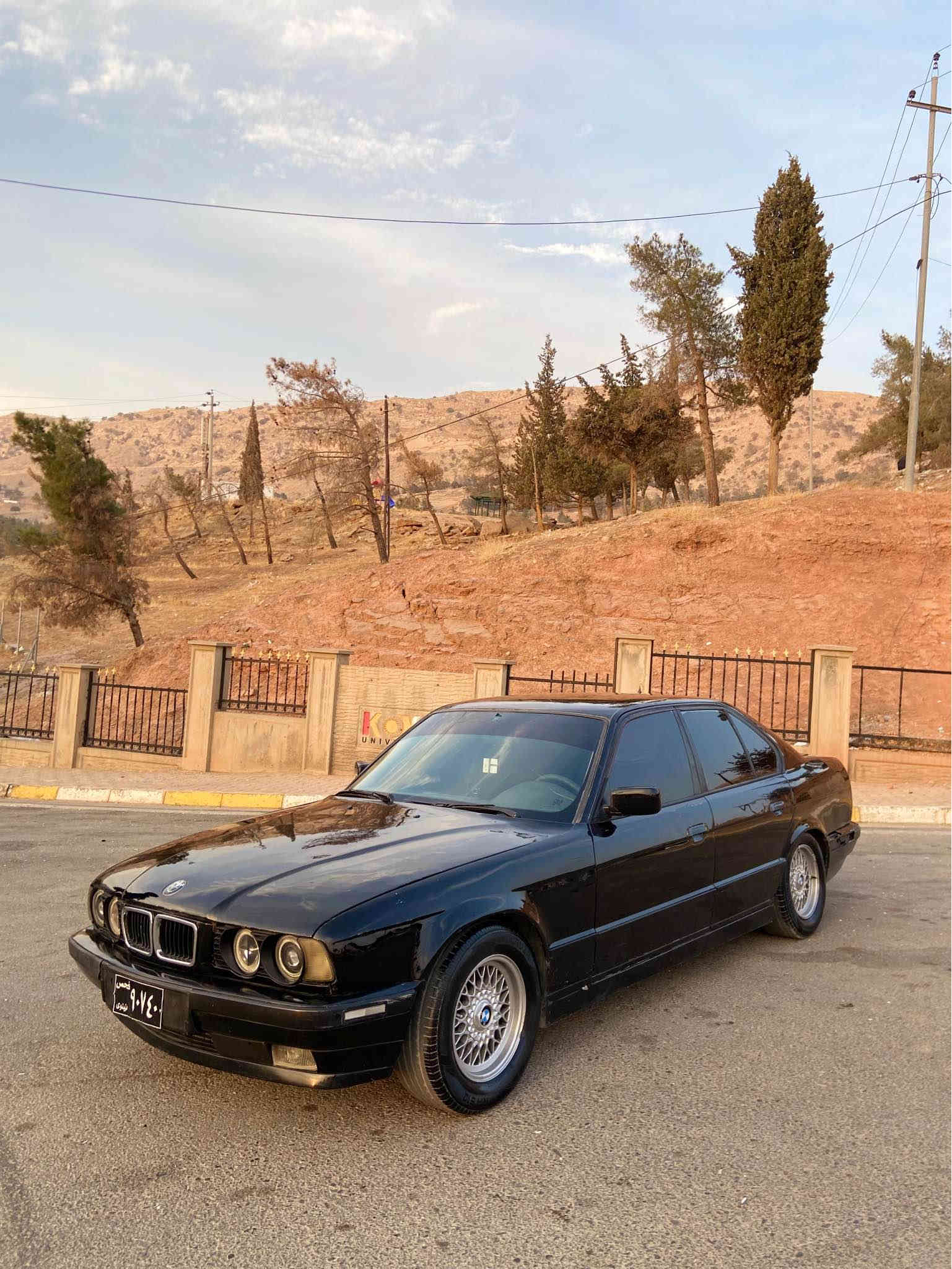 سلاوی خوای گەورەتان لێبێت BMW 525 دیجتەڵ مۆدیل 1993 ئارم پلاستیک هەولێر ئارمو ئەوەلیات بەشەرت دوجام کارەبای قوفلمەرکەزی گێر تۆماتیک کارەبای گشت گیانی ئیشەکات هەموقەلبی مەزبوتو توندو تۆلە ناوخورفەی زۆرخاوێن ماوەتەوە لایت عاڵقە یەک جەمپی پێشی هەیە لای سەیاق بێناو گرتن بێخایس بۆزانیاری زیاتر پەیوەندی بکە ژ.م *********** شوێن کۆیە نرخ45 كويسينجاك
