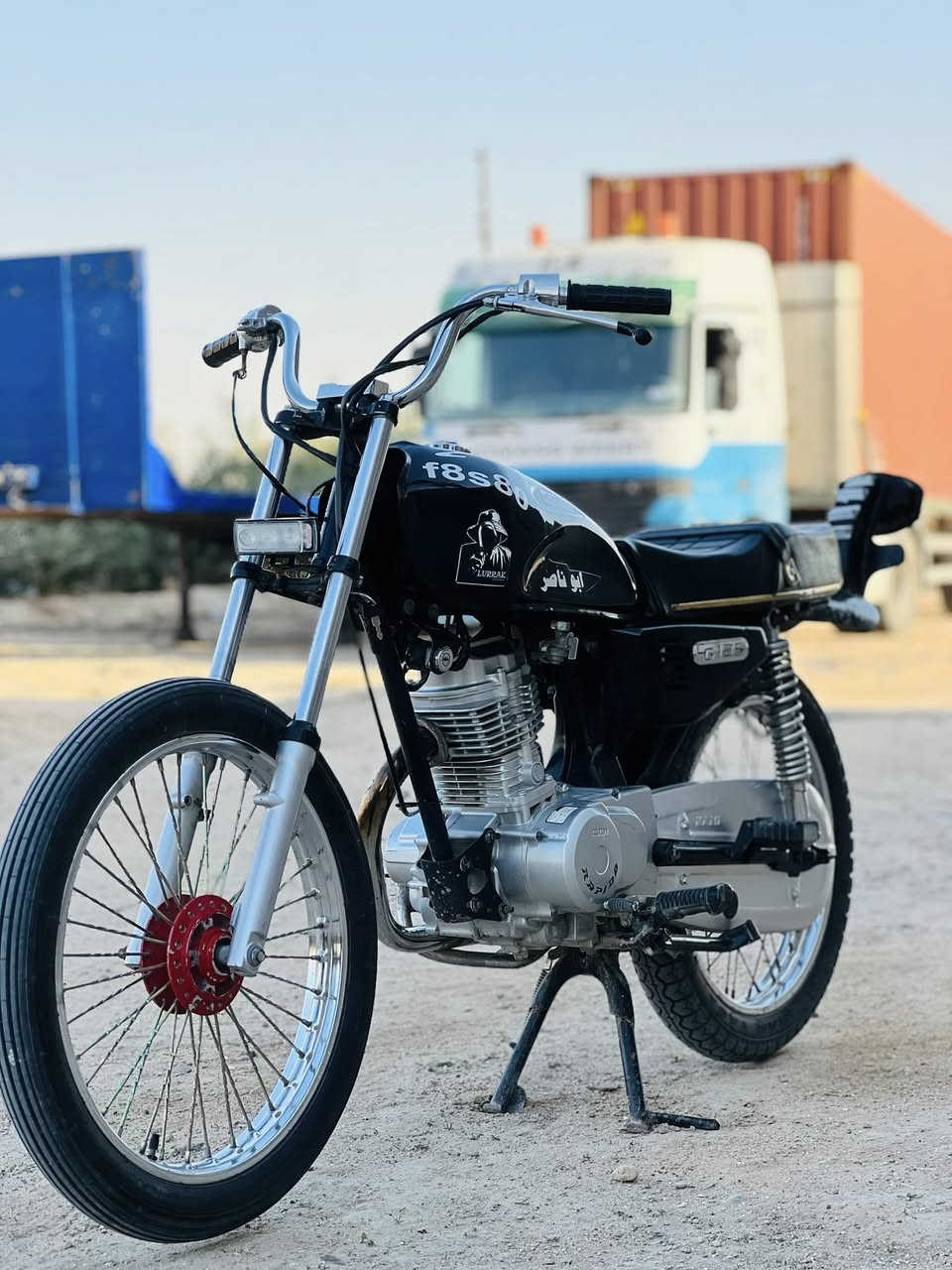 سلام عليكم درجة ادوات ادوات للبيع المكينه رابيدو 6حرف ما مفتوحه دراجه نضيفه مكاني خور زبير سعر 600بيه مجال رقم تواصل ***********
