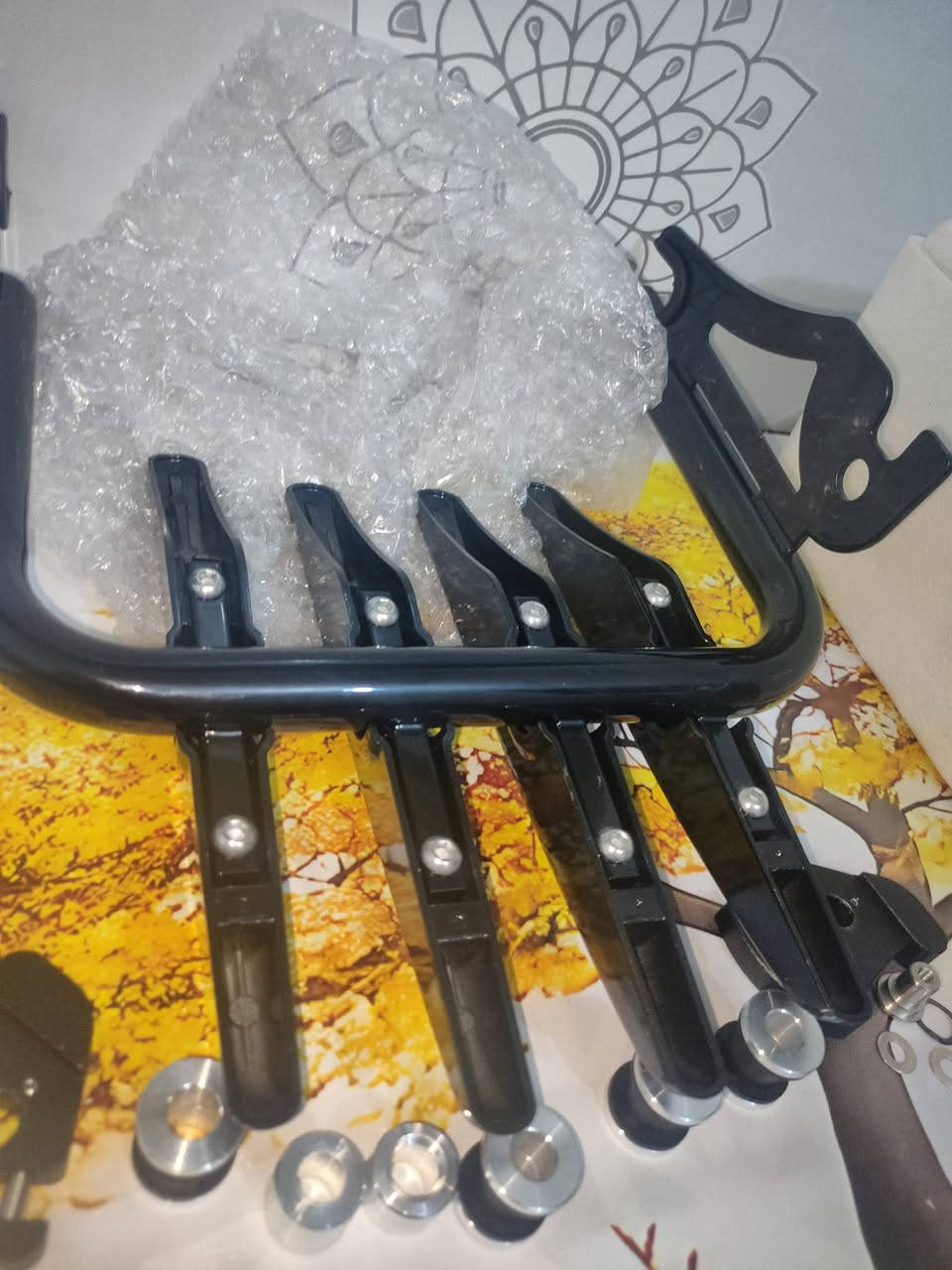 نباعت قطعه رف أمتعة (سوبايه) للدراجات النارية من طراز Harley-Davidson:
تصميم منخفض ومستقيم.

متوفر باللون الأسود اللامع.

مصنوع من الفولاذ السبائكي.

قابل للتركيب أو الإزالة بسهولة في ثوانٍ سعر 35


**إذا كنت صاحب هذا الإعلان وتريد حذفه لأي سبب، رجاءا أرسل رسالة إلى الدعم الفني**