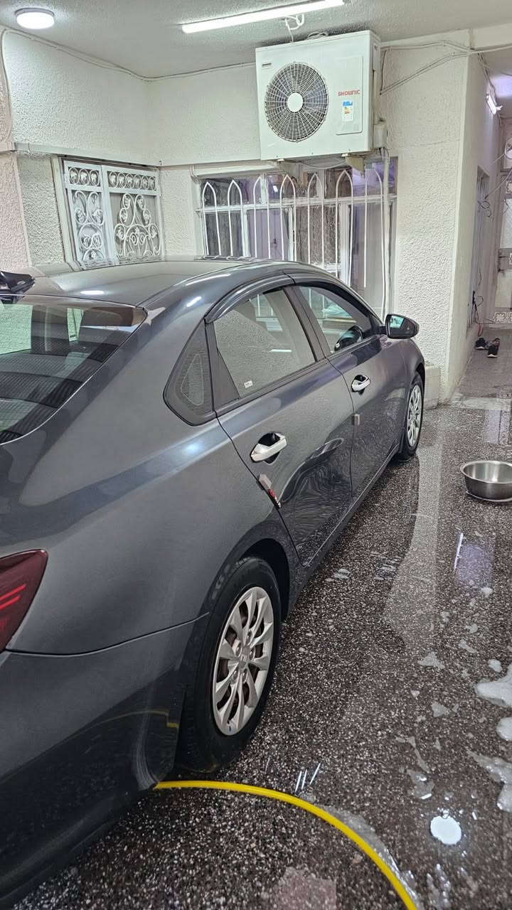 فورتي 2020  fe وارد امريكي حادثها جنطه ماشية 90  الف مايل محرك 2000 دوش كير at رقم اربيل بأسمي 
مواصفات السيارة 
كامرة رادار شاشة مانع انزلاق وباقي المواصفات المعروفة
سعرها 115 وبيها مجال بسيط للاستفسار الاتصال على الرقم *********** ومتواجد على الفيس
صور حادث السيارة https://bid.cars/en/lot/0-30158416/2020-KIA-Forte-3KPF24AD5LE190726
