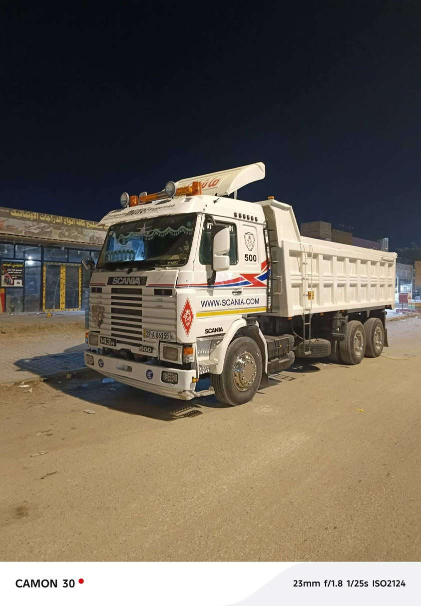 السلام عليكم سكانيا 43 مكينه 6 13 88 جير 9003 x 3 سياره جاهزه تخم تاير سنجل توبلس سياره سياره نظيفه جديده خير من الله وهذا رقم راعيها***********
