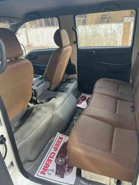 للبيع كيه دبل قماره موديل 25 ماشيه 7 الف فقط السياره جدا نضيفه بعدها زيرو السياره فول مواصفات دبل ايرباك كشنات جلد بيه طخه بسيطه موضحه بل صوره السعر النهائي 185الرقم ***********
