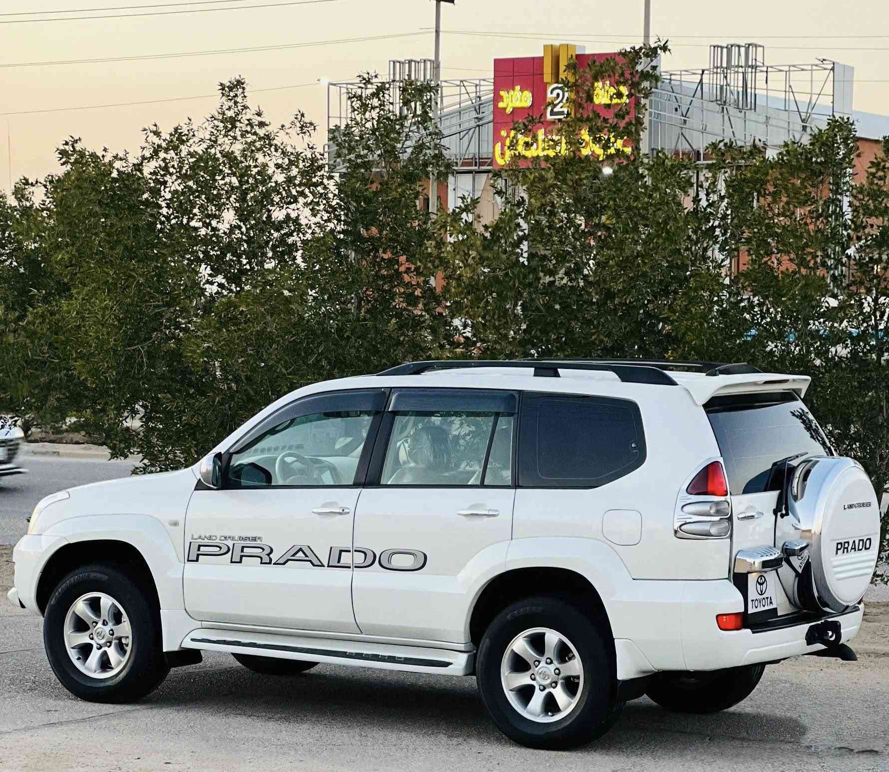 سلام عليكم تيوتا برادو 2008 خليجي فول مواصفات 1/1 فتحه  السعر 173$ 
مكينه 6V/4000 مكفوله مع ((الكير اوتماتيك))
سياره جديده جدا مكفوله من الضربه والصبغ والتبديل  مع سونار مرفق بالمنشور فقط البنيد بيه تكشير صبغ ومصبوغ فقط (رقم بصره بسمي سنويه جديده وهزه 2031 دولي ) داخل عسلي 7 راكب فور ويل 3 قطع تبريد مع تبريد وتدفئه بالكشنات سبير تعليك كأمره شاشات 3 حساسات منضومه زنون اصلي تخم تاير حداده كله جاهزه من كلشي ستخدام شخصي 
عنواني البصره الاستفسار  ***********
