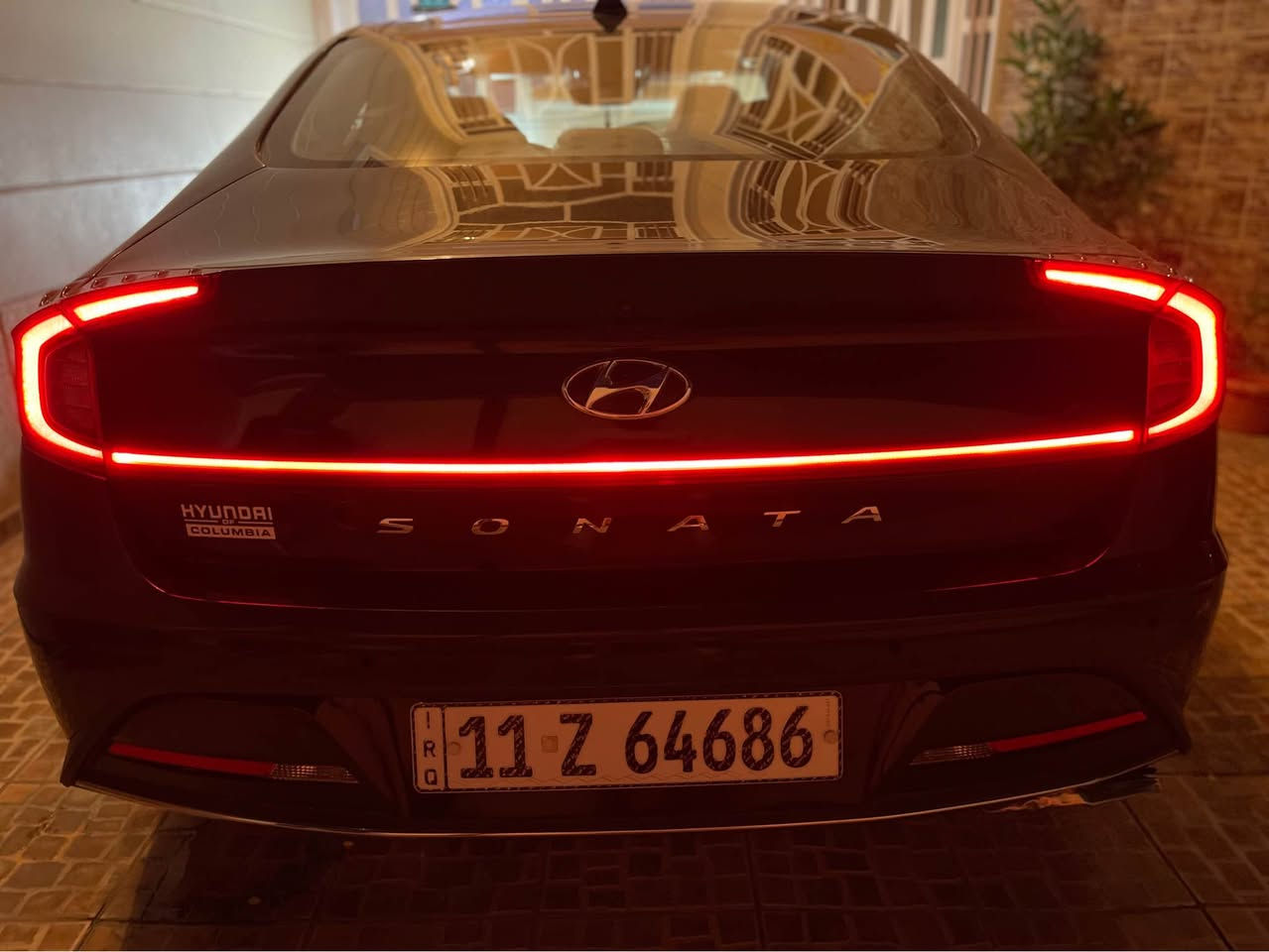 السلام عليكم 
للبيع فقط وماكو هيج سعر
(السعر 125 بيهه مجال جدا جدا بسيط)
سوناتا 2023 وارد امريكي حادثهه الجاملغات الخلفيه وبابين عكس السايق 
الحوض سليم 
بجم كبس مكفول من كلشي 
صبغ اقل الحزام 
فول مواصفات 
بصمه تشغيل وقفل وصندوك 
بانوراما 
شاشه عدادات 
لد امامي خلفي 
كشن كهرباء + تدفئه 
رادارات + قياده ذاتيه 
وبعد هواي مواصفات 
رقم بغداد الجديد بأسمي 
حادثهه موضح ورقم الشاصي موجود 
وخواتها معروفات اسعارهن 
مكانهه بغداد حي العامل 
***********
واتس اب ***********
(kmhl14ja6pa266583) بغداد, العراق
