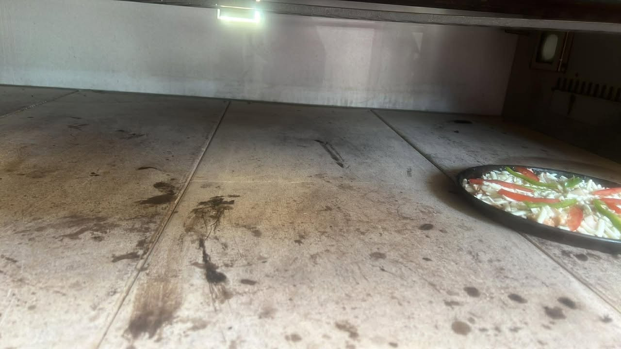 فرن بيتزا ستل ستيل 
#يستوعب ٨ صواني بيتزا كبيره # حجم الصينية  36
#فترة الاستخدام شهرين فقط 
#السعر  ٨٥٠  الف  بي مجال 
#يوجد  توصيل لمحافظة بغداد فقط 
#العنوان : الانبار - الرمادي - قرب مول ام عمار 
الي يريده يتصل بالرقم 
‏‪0774 196 8336‬‏
#واتساب  #واتساب #واتساب
يرجى متابعة الصفحه  (طلب صداقه )
ليصلكم كل ماهو جديد 
نعمل لخدمتكم 
علي البابلي
