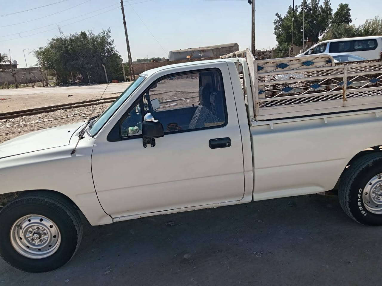 سلام عليكم بيكم موديل ٩٧ حداديه جديده تخم تاير سنويه إلى 2029 كير محرك مكفولات سعر ٦٠ وبيه مجال مكان سياره البصره زبير ستفسار ***********
