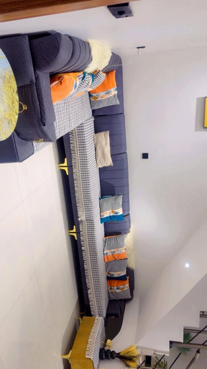 ديوان جديد كامل للاستفسار خاص عنوان بغداد بياع


**إذا كنت صاحب هذا الإعلان وتريد حذفه لأي سبب، رجاءا أرسل رسالة إلى الدعم الفني**