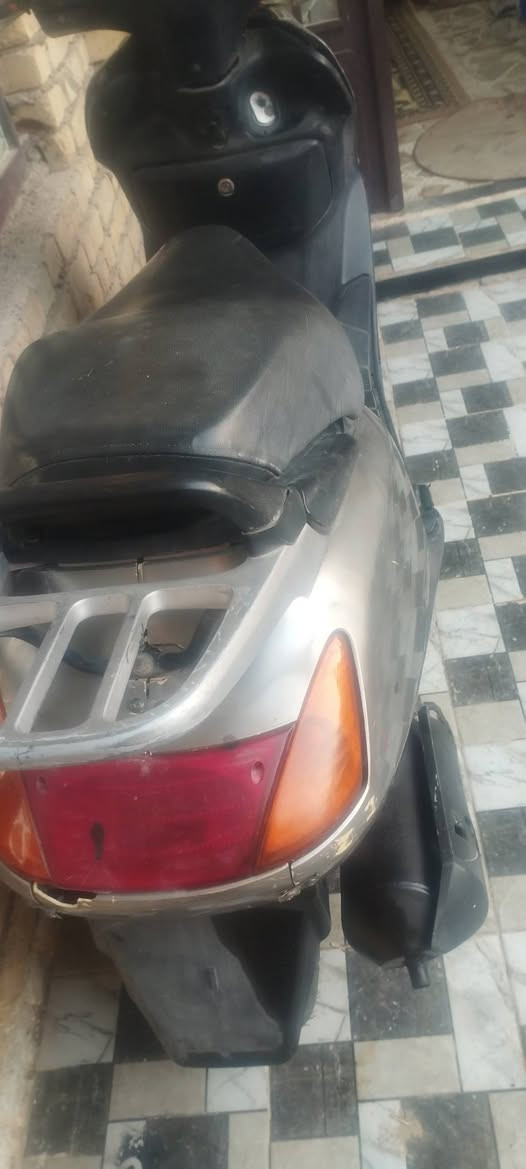 ياباني مكينه مكفوله كفر اصلي بي شخوط كلها شغاله السعر500////***********
