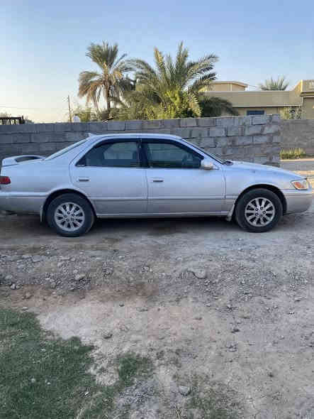 كامري 2000 ضربتها جاملغ خلفي مصبوغة عام جماليه وارد أمريكي 4 سلندر 
نضيفه ما تحط عليها ألف مال جناي 

السعر 75 وبيها مجال 

***********
