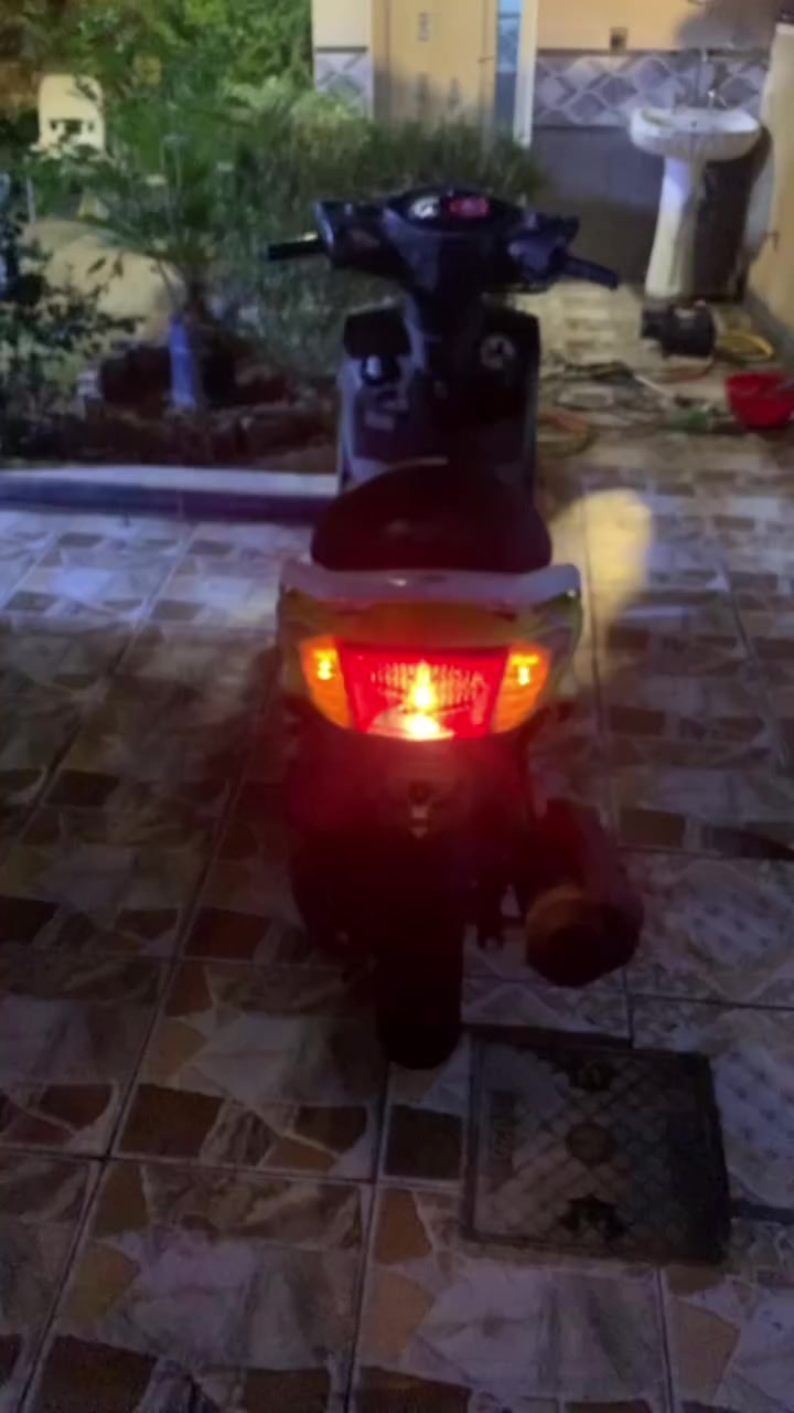 سلام عليكم سكنس فحل ياباني قبغ نفخ 
لون مميز بوشة 58 صاروخ شرط نوزل رياضي وكلج خلفي رياضي كهربائيات كلهة شغالة وبيهة منضومة زنون بيع أو مراوس
مكاني كربلاء السعر 675 وبيهة مجال ***********
