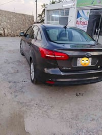 للبيع او مراوس سياره فورد فوكس 2018   محرك 2000  وارد امريكي سياره جاه...