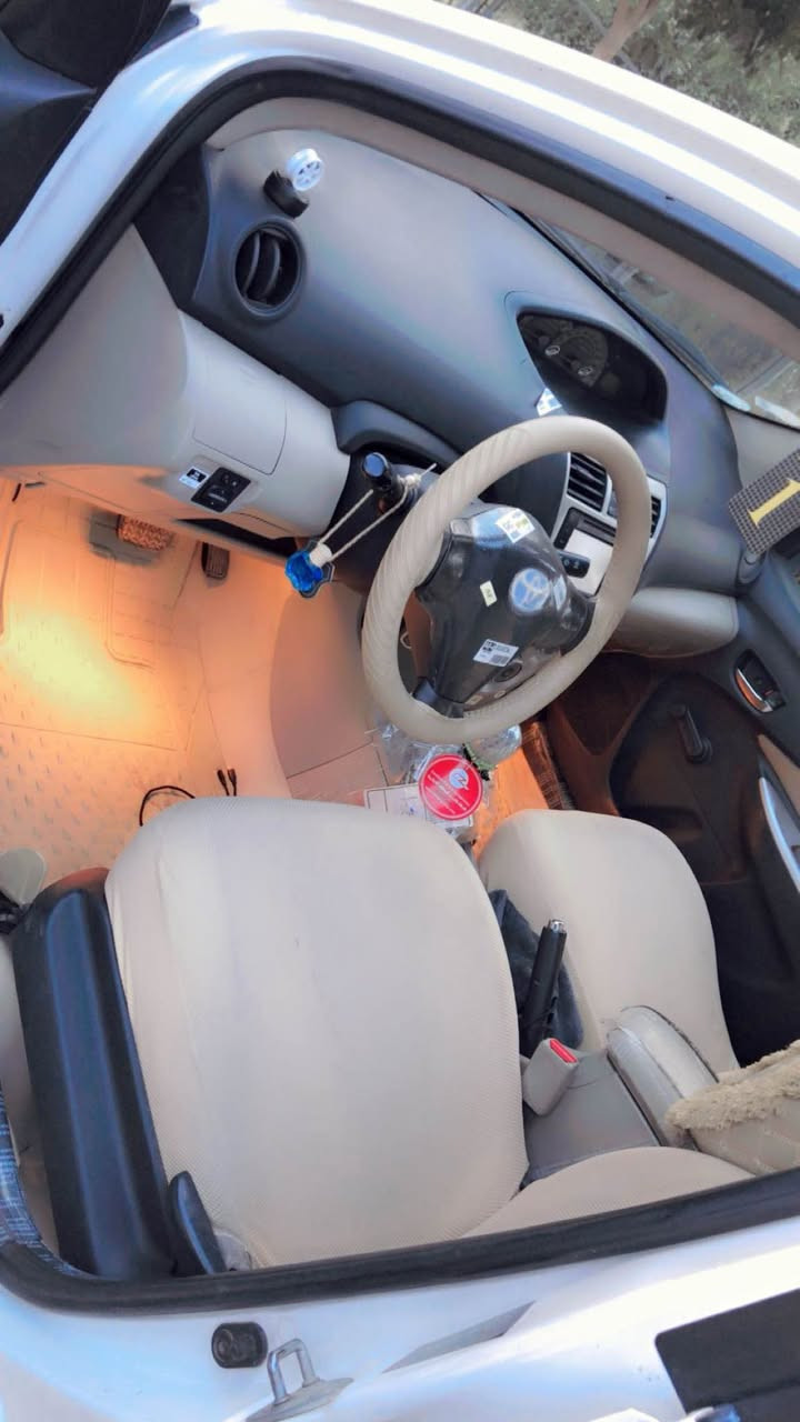 بەناوی خوا......یارس ..گێڕ ئۆتۆماتیک ...مەکینەی گەورە دەبڵ گێچ مەرغوب.....ڕەقەمی تازەیە ...سەنەوی تا٢٠٣٠  تا زه  مۆودێل٢٠٠٧        
٣ پارچە بۆیاخی هەیە   هیچی ناوی نەگرتووە  زۆر پاک ماوەتەوە   بۆ پەوەندی(***********) السليمانية, العراق
