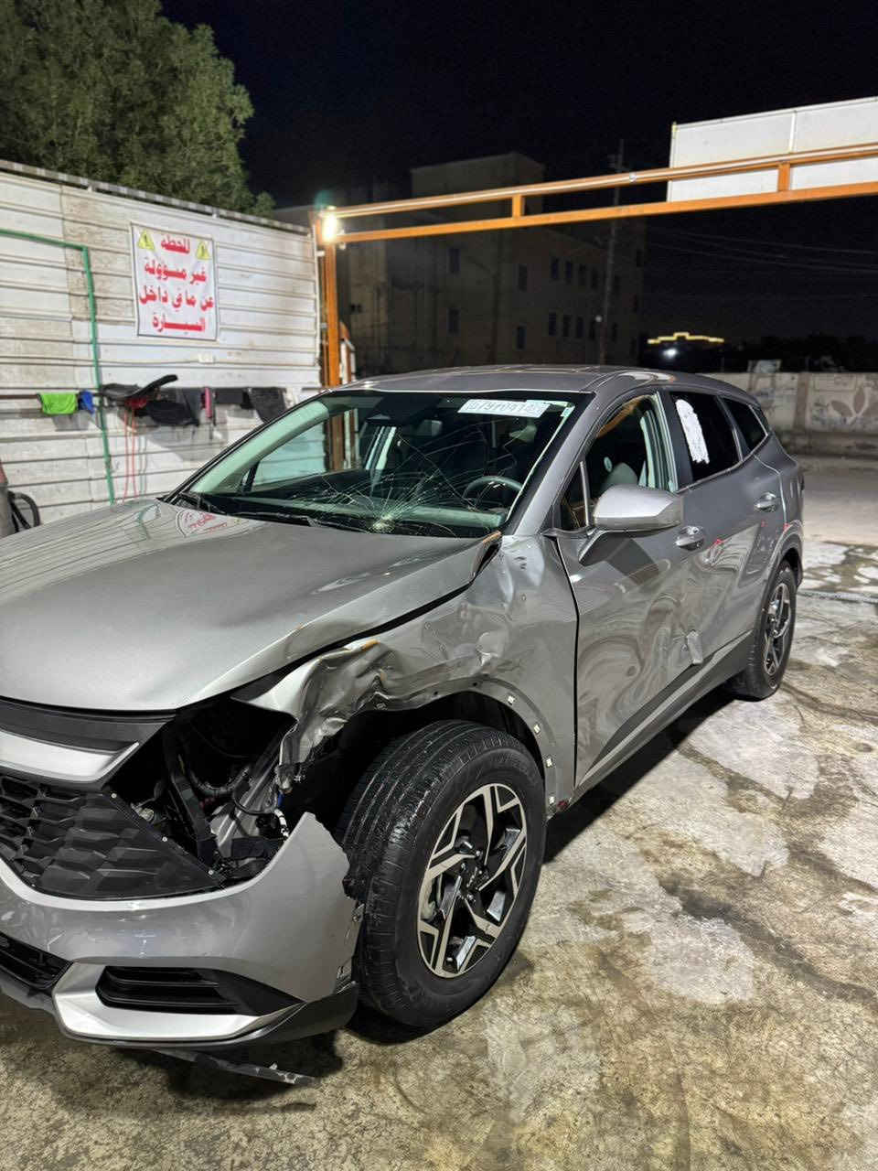 لسلام عليكم
سبورتج موديل 2024 امريكي 
محرك 2500 GDI المسافه المقطوعة 9000
رقم بغداد بااسمي رقم جديد 
حادثها جاملغ موضح بصور وسونار موجود جديد صار شهر ماخذه
رادار امامي وخلفي وجانبي 
اشاير بالمري 
سستم اضاء داخليه كامل 
تحكم استيرن 
كشنات جلد لونين احمر واسود
قطعتين تبريد 
تدفئة ستيرن 
كامره دواره
ردار سرعة + مثبت سرعة 
شاحن وايرلس  
سستم سماعات\ 
 3 أنظمة قيادة ( سبورت + سمارت + نورمل )
اضويه اماميه و خلفيه LED 
ويل كب 
تخم تاير وسبير جديد
بغداد الزعفرانيه
***********
السعر 210 وبيها مجال
