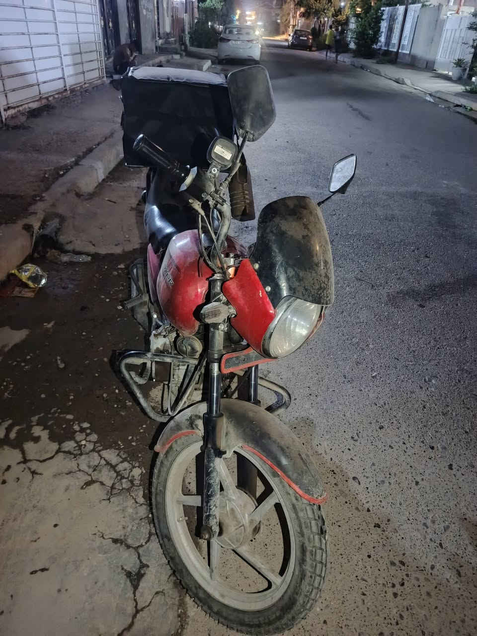 بوكسر ٢٠١٩ للبيع محرك ٤نمر مبدل ولفات الدراجه اوراق سعرها ٥٠٠ و بيها مجال
***********
***********
