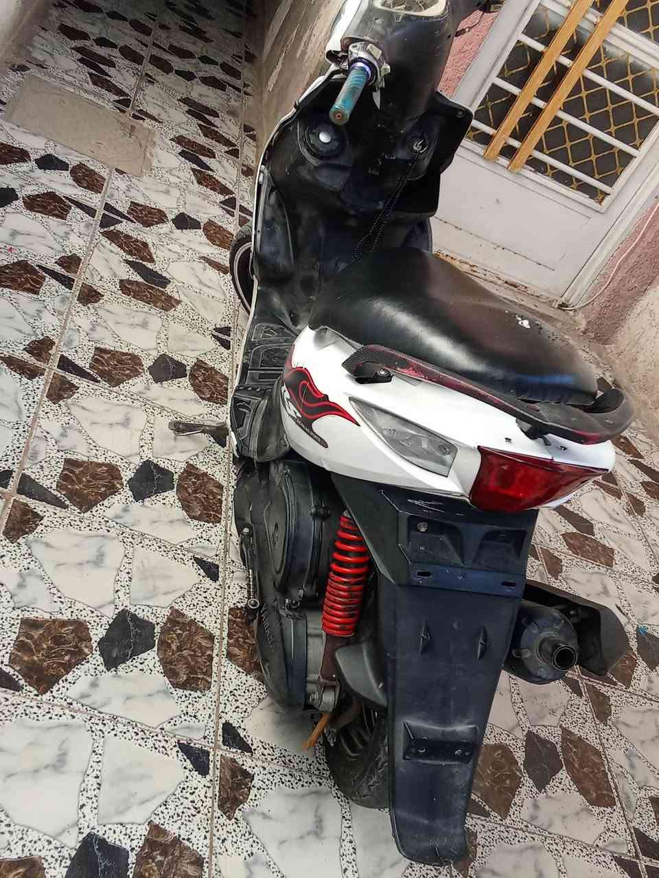 ماكس مضلع سلف هندر كهربايات كلها شغال لا نضوح لا تبخير *********** الشعب
