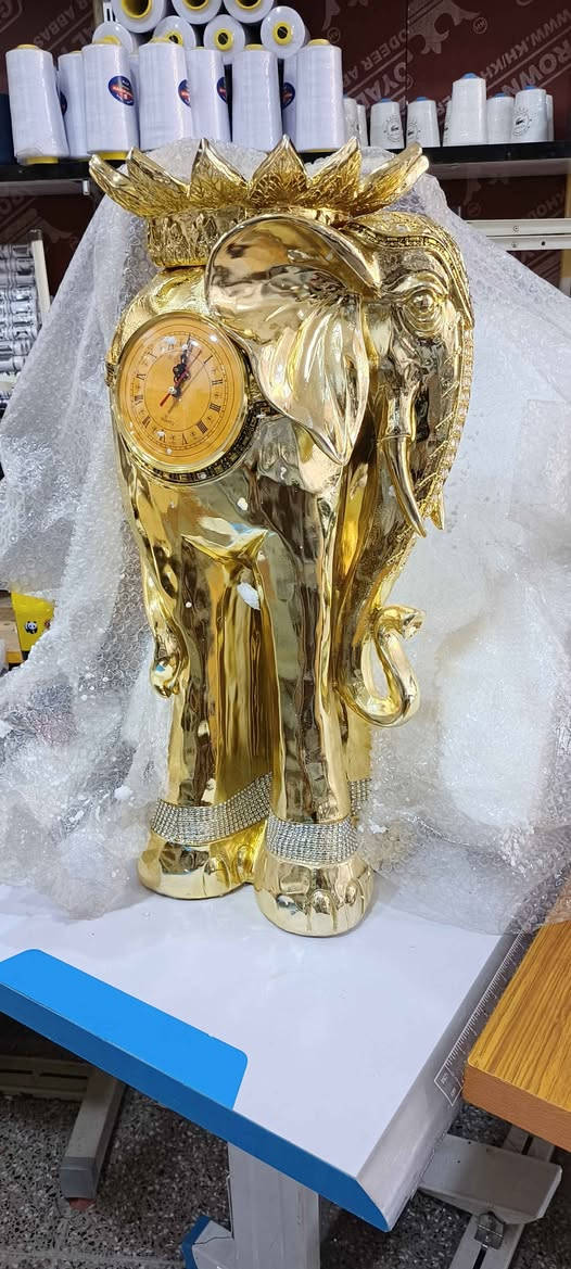 تحفيية على شكل فيل 🐘 
ساعه من كل جهة
حجم كبير 
عدد 2  
ماعرف سعره انت قيم
كربلاء الي يعرف سعر اكتبه كربلاء, العراق


**إذا كنت صاحب هذا الإعلان وتريد حذفه لأي سبب، رجاءا أرسل رسالة إلى الدعم الفني**