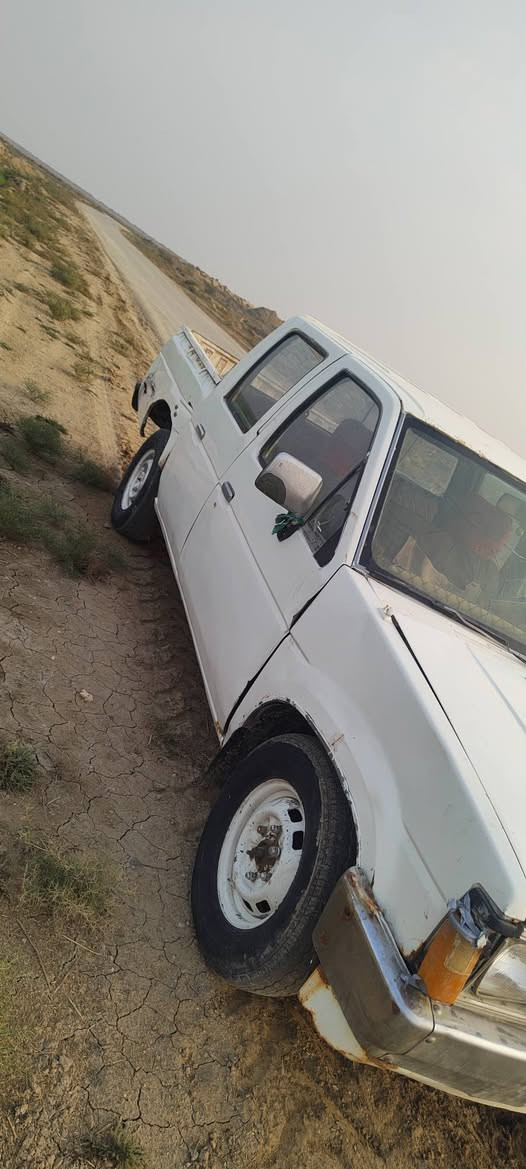 سلام عليكم
مكلف بالنشر 
سيارة نيسان 1987 سنوية منتهية 2019 الشاصي بية گطع
السعر 22 وبية مجال بسيط في الناصرية الغراف 
للاتصال ***********
