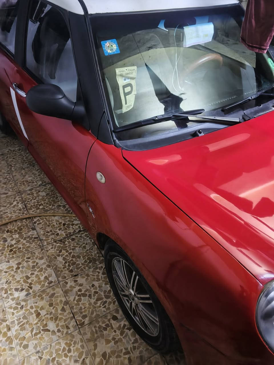 السلام عليكم ليڨان موديل 2013رقم بغداد صاحبها بل موصل
سياره كلين فقط مبدل بونيد بدون دوخل 
كوبون بنزين بيها شرط التحويل +سياره علا وضع الشركه
سياره مال بيت بعد أحلا من الصورة سعر(48)وبيها مجال للطيبين (***********(***********
