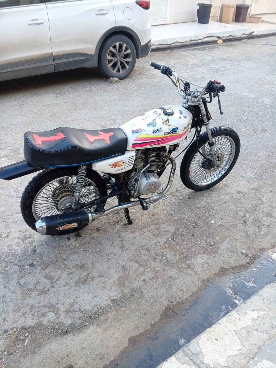 سلام عليكم دراجه سافين موديل 20دراجه نضيفه مال تعليك لتواصل ***********
