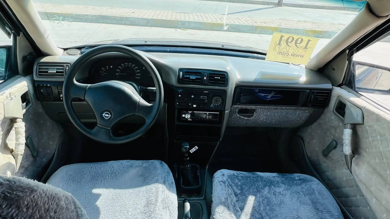 سلام عليكم …… اوبل فكترا موديل 91 محرك 20 مشروع وطني شرط تحويل كير ومحرك وكهربائيات كلها شرط صدر جديد مرشوشه جماليه فقط جاهزه من كلشي سعر 38شراي خابرني وادلل ***********
