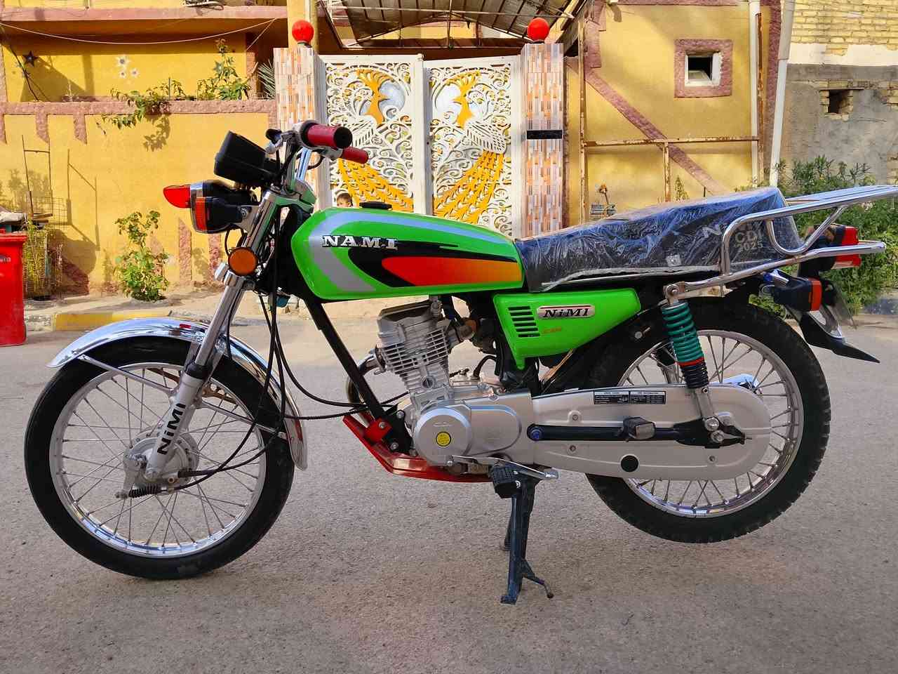 سلام عليكم
نامه امتياز للبيع موديل 2025 أوراق سكنر  دراجه حلوه ونضيفه السعر 650 مكاني واسط ما متواجد على الفيس اتصل على رقم 🏍️ ***********
