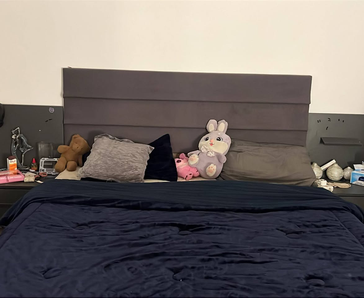 غرفه ١٥٠ تخم ١٠ مقعد  ١٥٠ 
اقل مابيع ااشراي اليوم يجي ياخذهن 
***********
