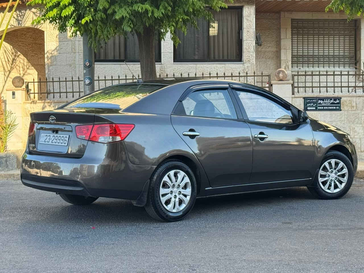 كيا سيراتو 2013 
فحص كامل 7 جيد 
ماتور 1600Cc
كشافات 
جلد 
شاشه 
خصوصي لم تعمل سياحي 
للتواصل :0780155504


**إذا كنت صاحب هذا الإعلان وتريد حذفه لأي سبب، رجاءا أرسل رسالة إلى الدعم الفني**