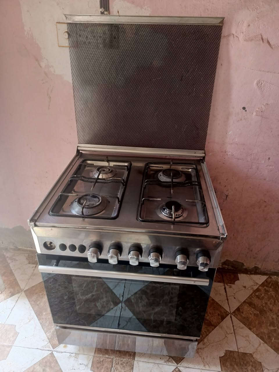 طباخ للبيع نضيف وكله شغال الي محتاجه يجي خاص وبخدمته


**إذا كنت صاحب هذا الإعلان وتريد حذفه لأي سبب، رجاءا أرسل رسالة إلى الدعم الفني**