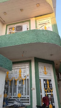 شارع ٨٠ • ١٥٠م • ٦ غرف