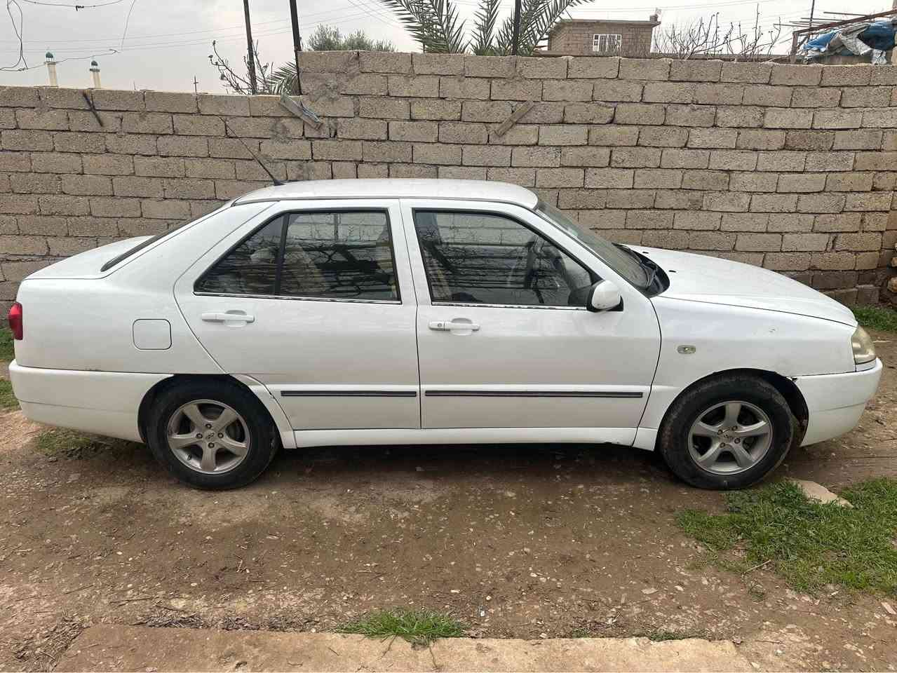 شيري كوين 2013 بدون صبغ كير ومحرك جديد وطخم جديد سعرها 50 وبيها مجال
*********** موصل, نينوى
