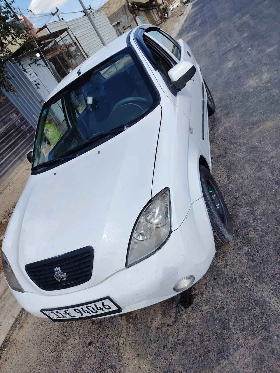 السلام عليكم تايبا ١٣ بيهة بس باب السايق مصبوغ فقط مكينة كير صدر تخم تاير جديد تبريد شغال  سنوية لغاية ٣١ بسمي   السعر ٤٣ مكاني بغداد الشعلة   ***********
