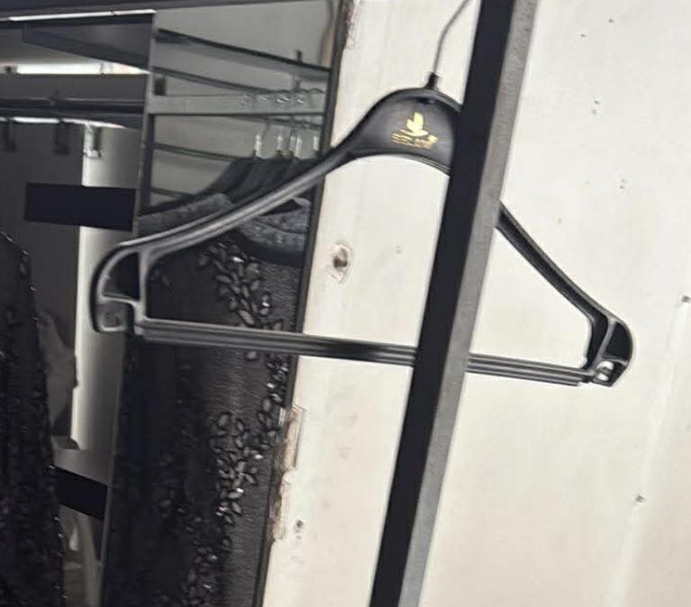 للبيع  عندي تصفية محل


**إذا كنت صاحب هذا الإعلان وتريد حذفه لأي سبب، رجاءا أرسل رسالة إلى الدعم الفني**