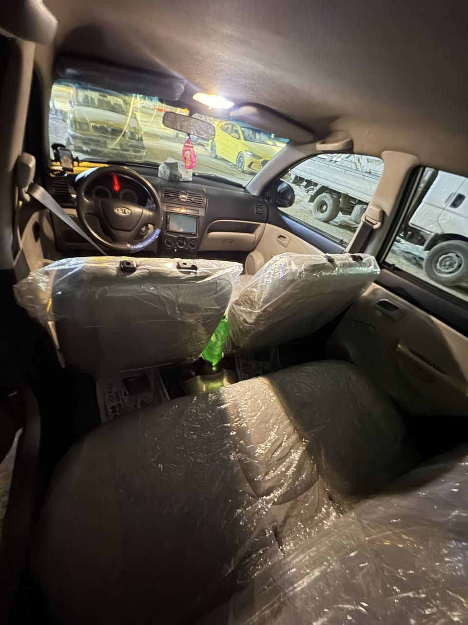 سلام عليكم
كيا بيكانتو

موديل /2009

مشروع وطني 

سياره نضيفه 

ماشيه 173

عارضه ب55 

وارد خليجي 

كير عادي السياره 

4 سلندر

رقم بغداد 

تحويل ثاني يوم 

رقمي 

***********
