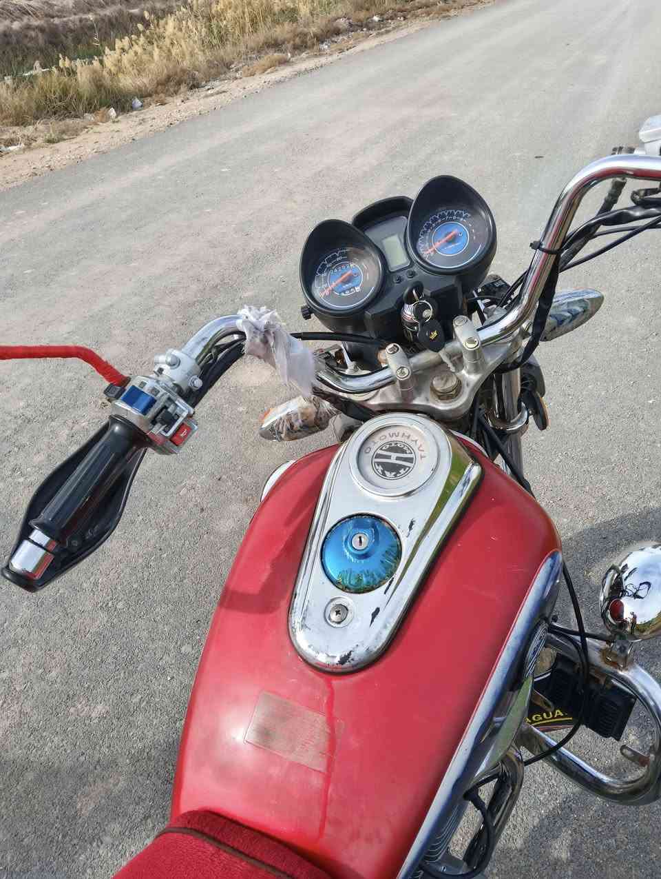 السلام عليكم دراجه للبيع موديل 20 اوراق وصولي كفاله عامه ما نقصها برقي مكان الشطر***********
