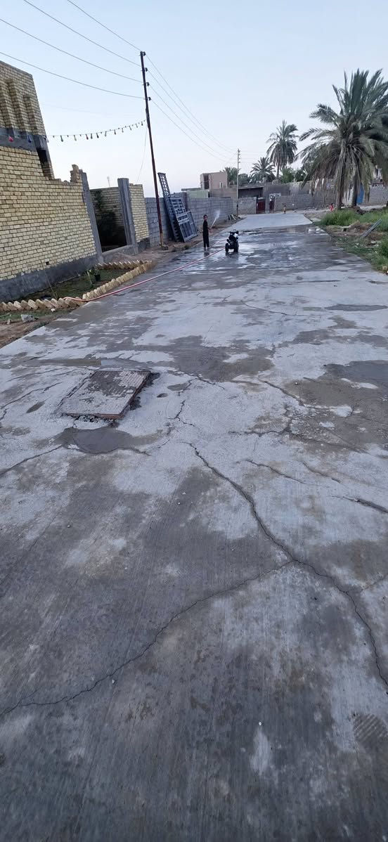 قطعه للبيع بحي العسكري مال البدعه المساحه 200 تتوفر بها كافة الخدمات الشارع صب ومجاري وانترنيت ضوئي
 للاتصال ‏‪***********‬‏
