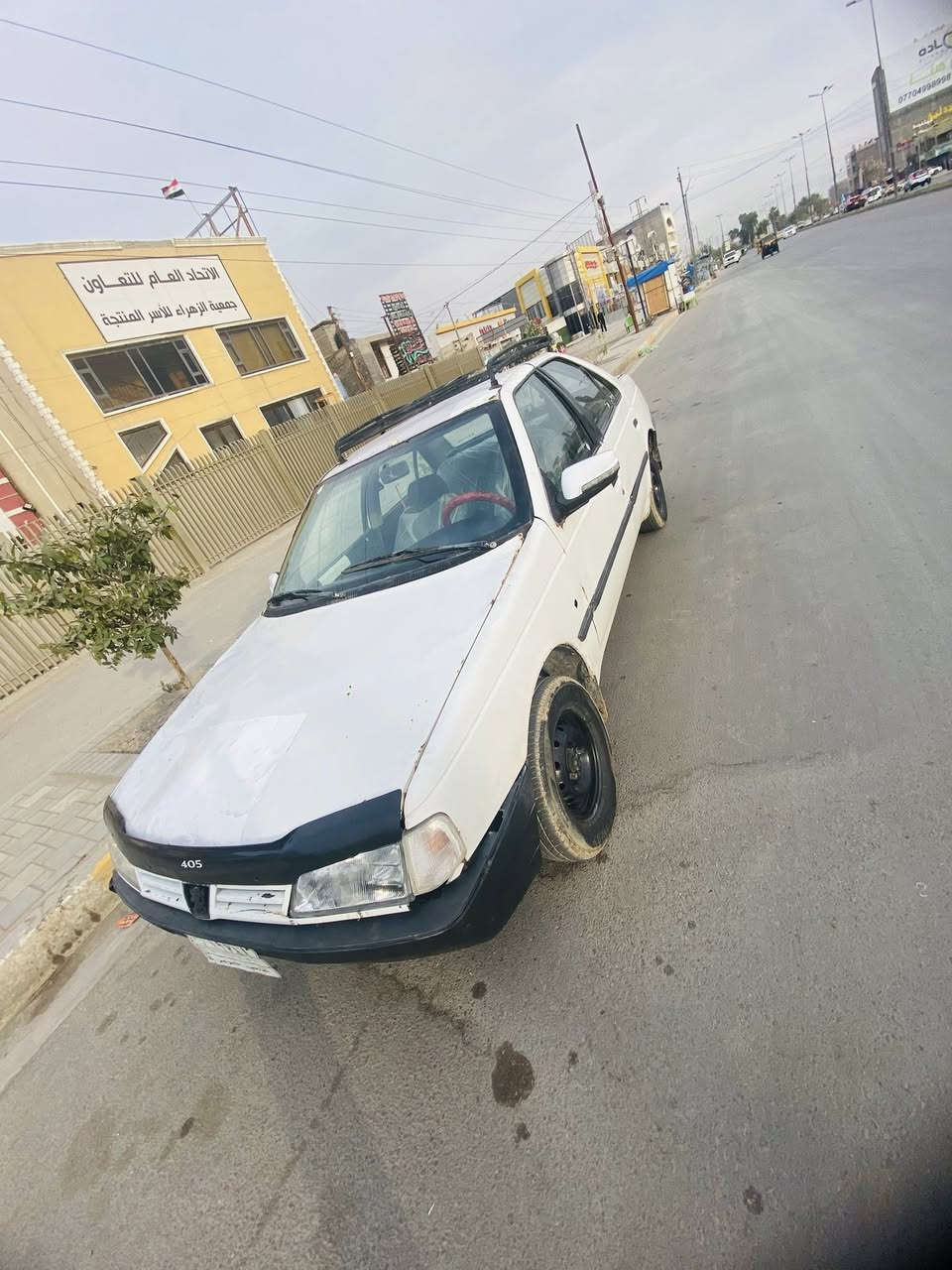 سلام عليكم 
شلونكم الطيبين

 بيجو روى للبيع. موديل2009  كير مكينه كفاله  سنويه( عضم عاج )

سياره خير من اللّٰه السياره  راعيه ضيعته  تلفوني ضاع وراح رقمه مني  
 كشره شوفت عينك حلو         $(((السعر 12 
عنواني بغداد بسمايه
بي واتساب ***********
وشعندك مراوس راسلني خاص
