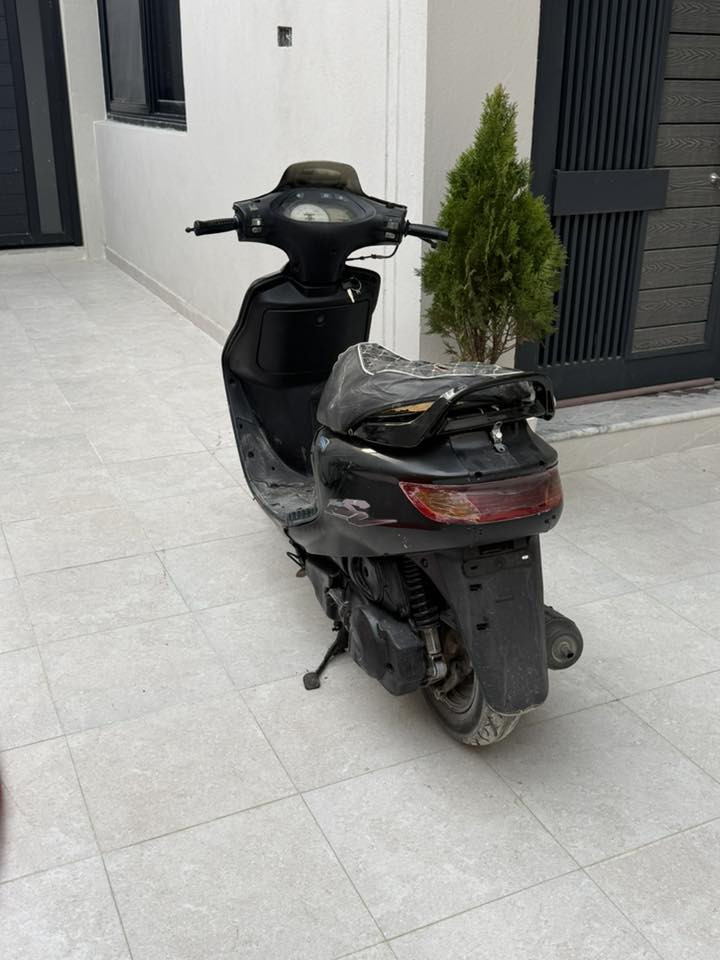 للبيع دراجه بسعر مناسب الرقم ***********
