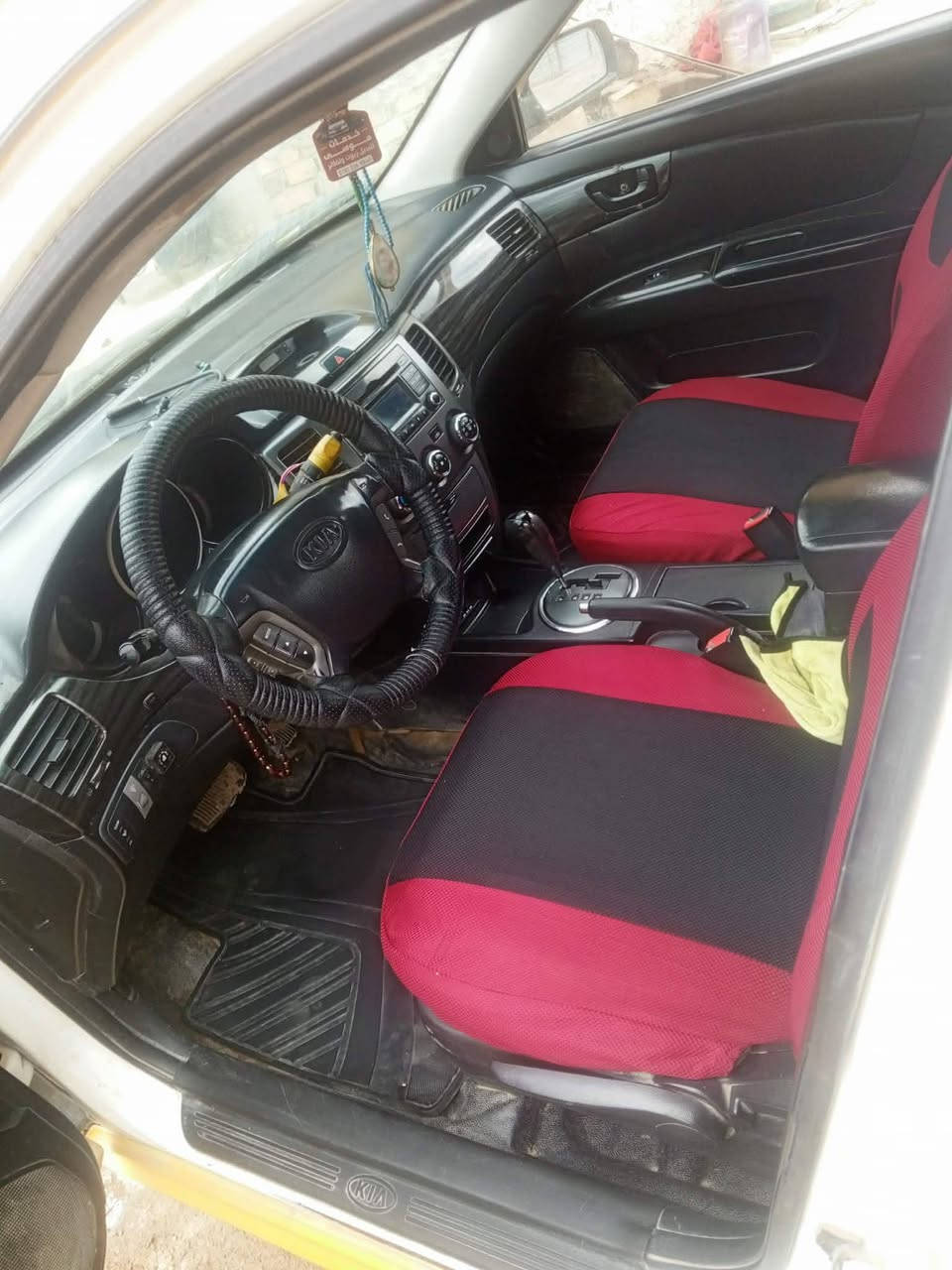 ابتما ١٠ كوري خطين رقم قادسيه انكليزي جاهزه تخم تاير باتري جديد حداديه جديده تبريد كير مكينه شرط بسمي شاصي بيها وهاي ضربته بالبابيين خسفه
لا تعبني ولا تعينك بس شراي يتصل خوان
***********
