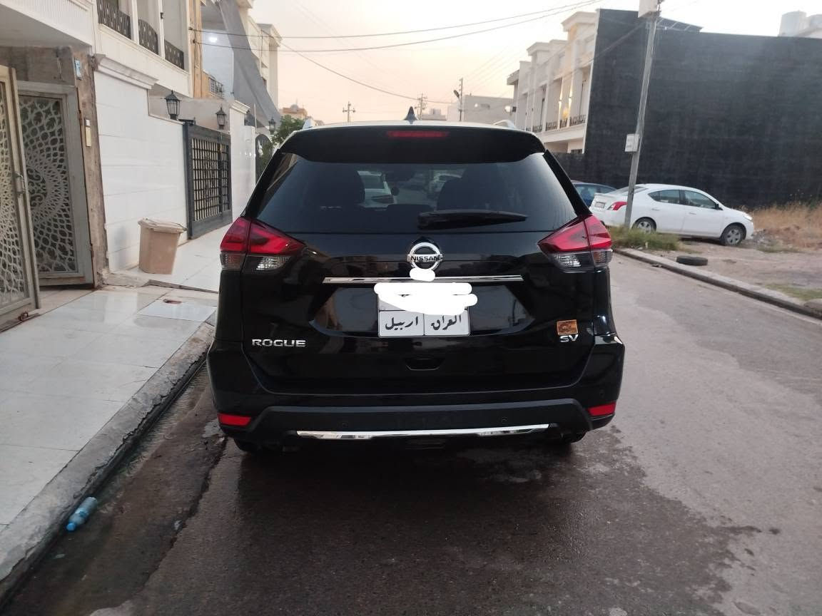 نیشان رۆگ/ ٢٠٢٠/ مەکینە (٢.٥) مواسەفات (sv) 
پشت و پێش کەپس، چەملغی لای سایەی گۆڕایە بێ داخیلی، دوو بست چامالغی پشت سایەق سبوغە لەگەڵ شانی لای سایەیق ئێڕباگ تەنیا شانی تەقیوە، نرخی (١٥٠$) مامەڵە.
 لۆ زانیاری زیاتر تەلەفۆن لۆ ژمارە مۆبایلی (***********) بکە أربيل, العراق
