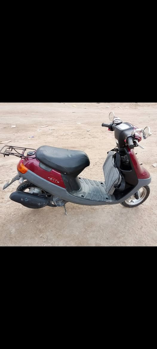 السلام عليكم دراجه يبيع يومها دراجه مزاد سعر الدراجه 950
الشراي اتصل على هذا الرقم دراجه مزوده بصمه تشغيل عن بعد اضافه ضايف لها دبل شارب نشرات للدات اماميه واضحات بالصور قدامكم ***********
